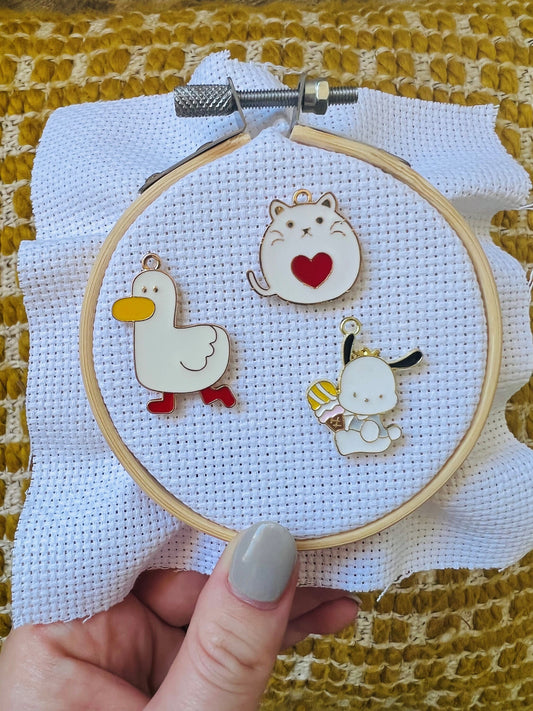 Cute needle minder | Duck | Cat | Heart | Dog | Embroidery minder