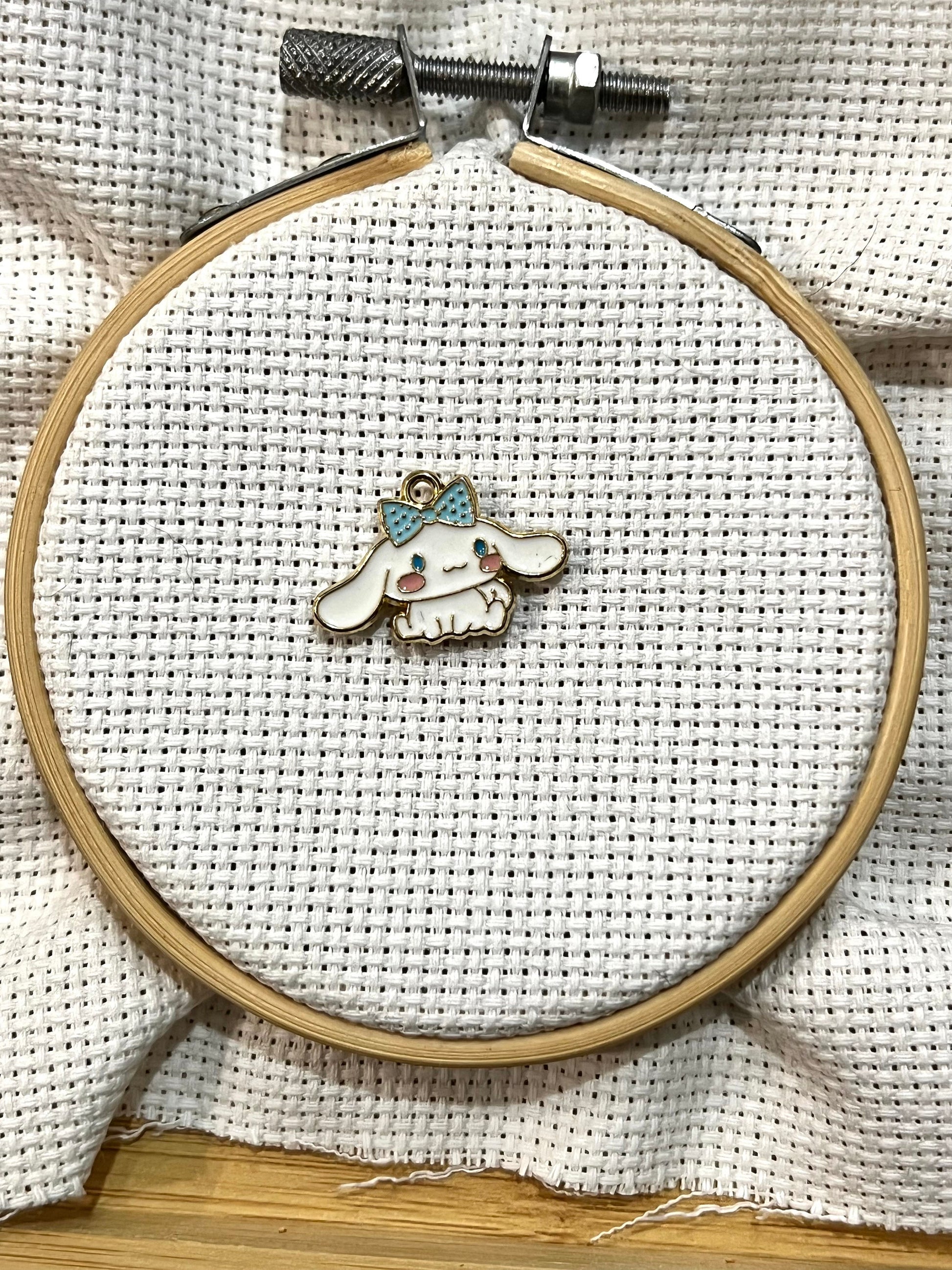 Cute needle minder | Kirby | Bunny with Crown  | Bunny with blue Bow | Embroidery minder